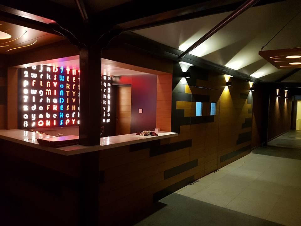 7 Wonders Hotel Gandhinagar Eksteriør bilde